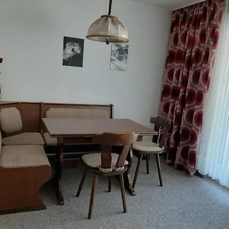 Lejlighed Haus Marmotta *