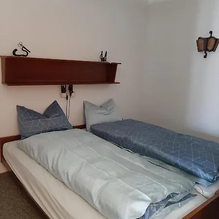 شقة Haus Marmotta