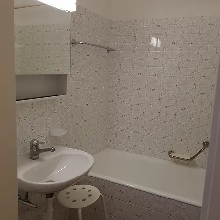 Haus Marmotta شقة