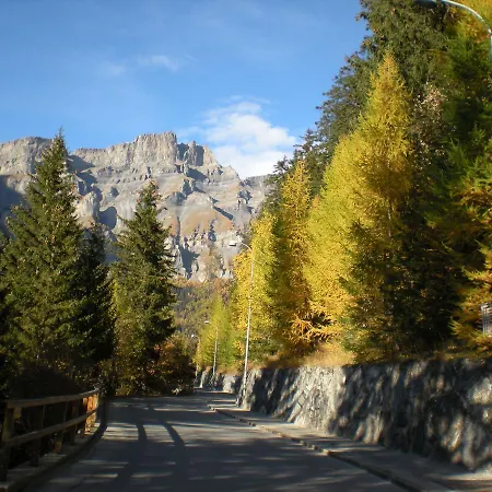 Haus Marmotta * Leukerbad